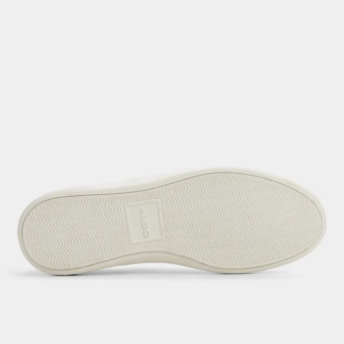 Carlson Slip-on spor ayakkabı, Kupa taban