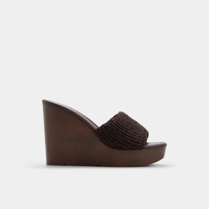 Düz tabanlı wedge sandalet, wedge topuk