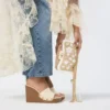 Düz tabanlı wedge sandalet, wedge topuk