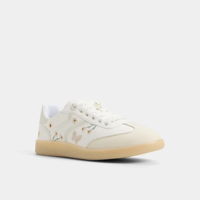 Erilg Sneaker, Kupa taban