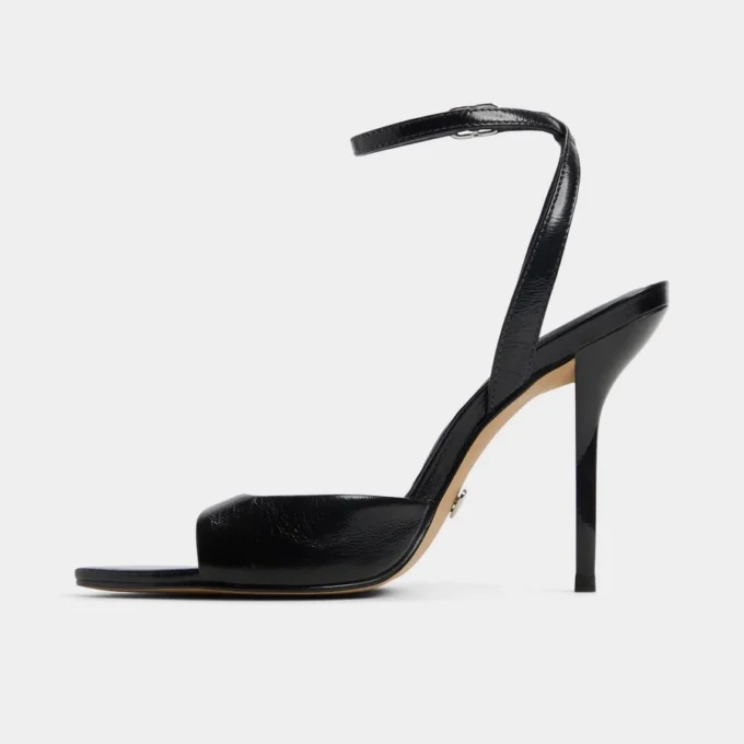 Forevermore Bantlı topuklu sandalet, Stiletto topuk