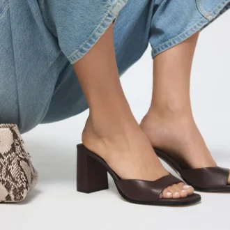 Lisia Topuklu mules, Blok topuk