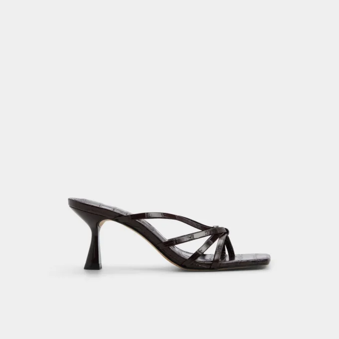 Lumera Topuklu mules, Stiletto topuk