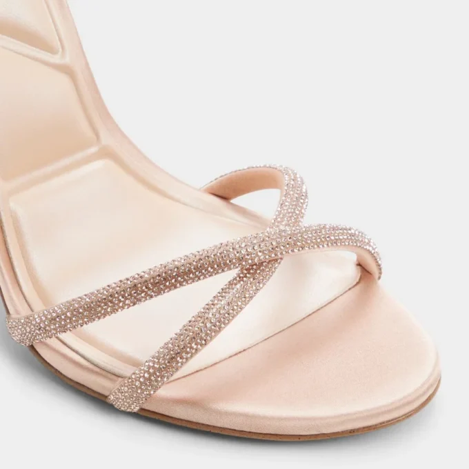 Manaelden Bantlı topuklu sandalet, Stiletto topuk