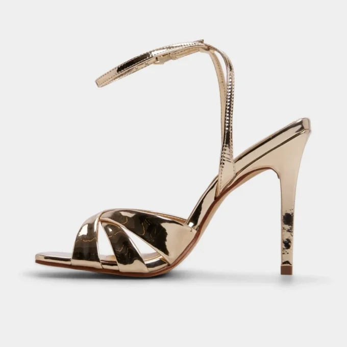 Meteora Bantlı topuklu sandalet, Stiletto topuk
