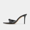 Moralie Topuklu mule, Stiletto topuk