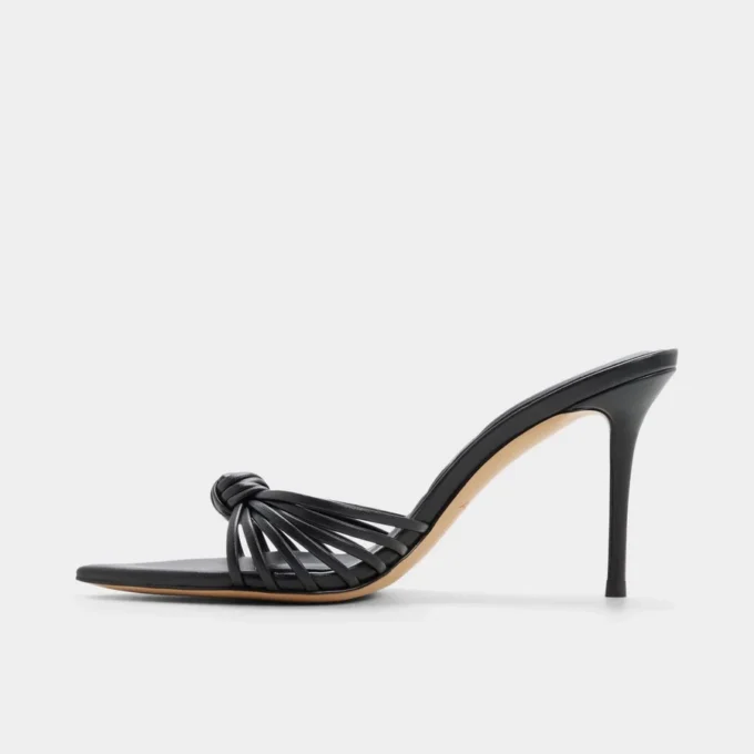 Moralie Topuklu mule, Stiletto topuk