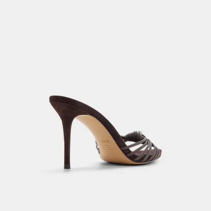 Moralie Topuklu mule, Stiletto topuk