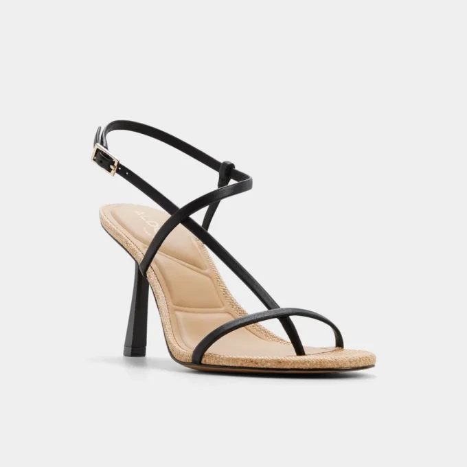 Nallia Bantlı parmak arası sandalet, Stiletto topuk