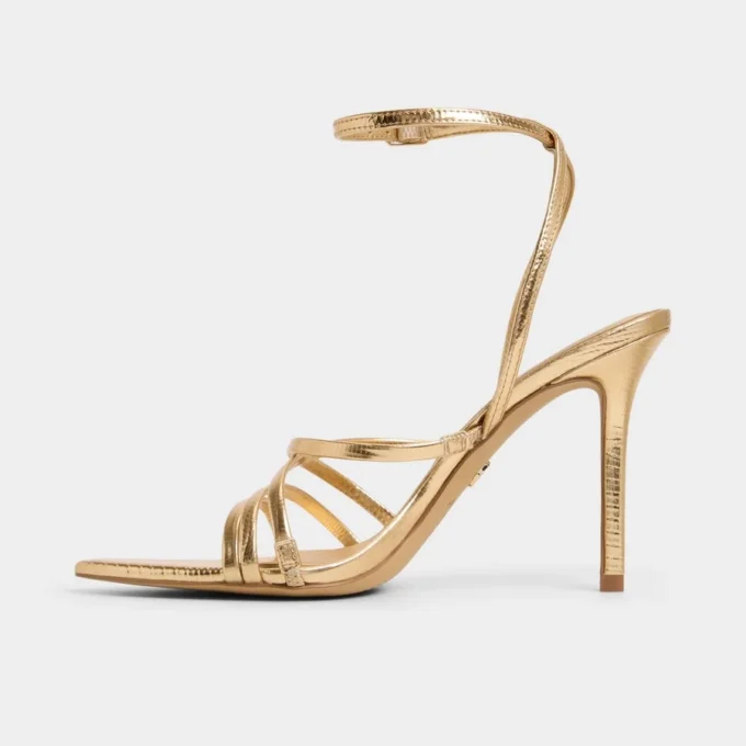 Solania Bantlı topuklu sandalet, Stiletto topuk