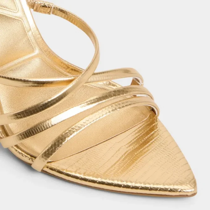 Solania Bantlı topuklu sandalet, Stiletto topuk