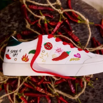 Spicy Sneaker, Kupa taban