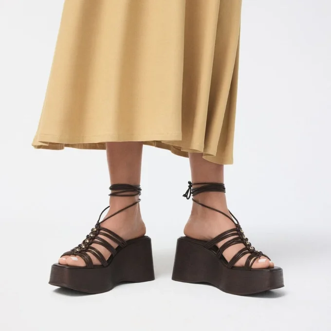 Timber Strappy wedge sandalet, Kama topuk